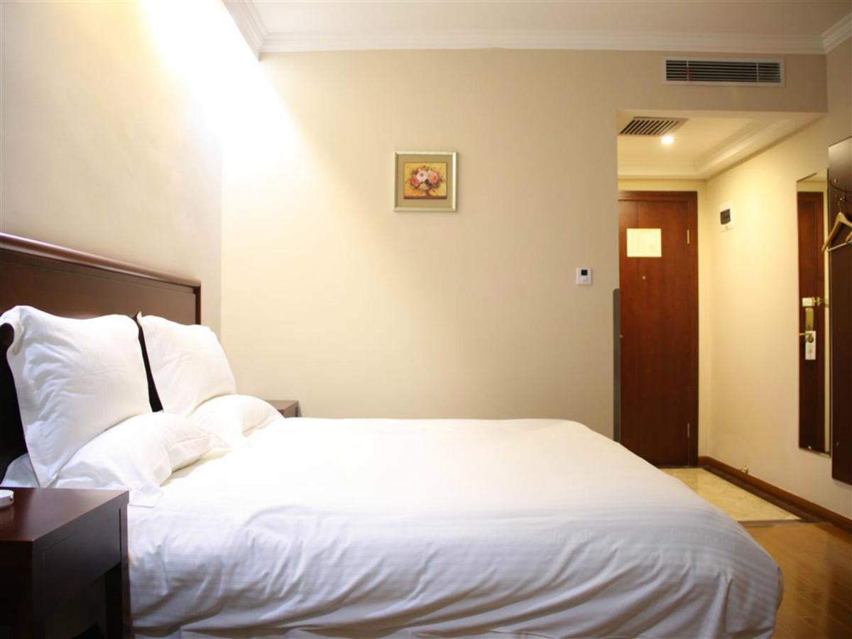 Greentree Inn Beijing Daxing Huangcun Qingyuan Road Metro Station Express Hotel Kültér fotó