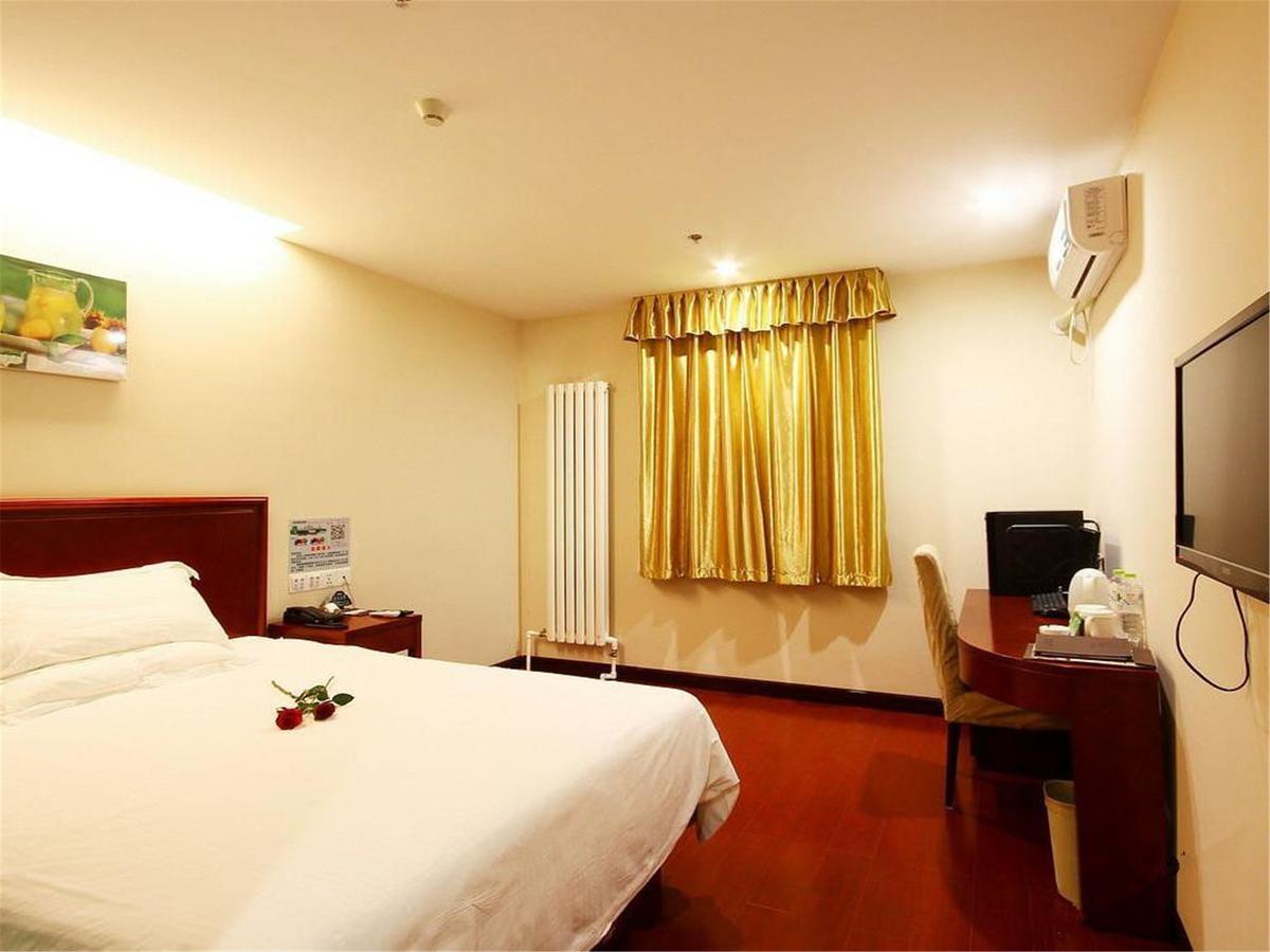 Greentree Inn Beijing Daxing Huangcun Qingyuan Road Metro Station Express Hotel Kültér fotó